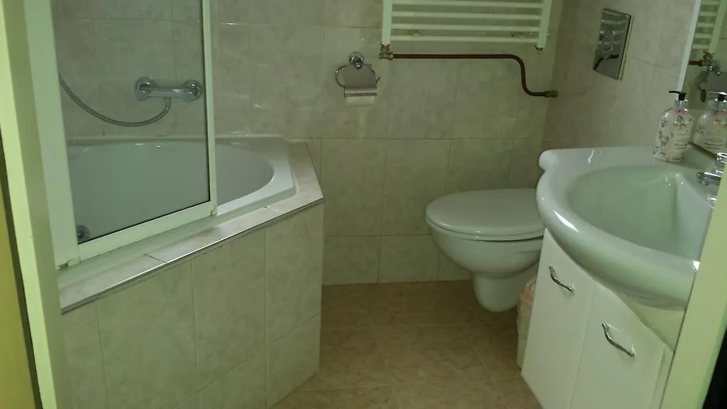 Sewdien'S Apartment Beverwaard 로테르담 0*,